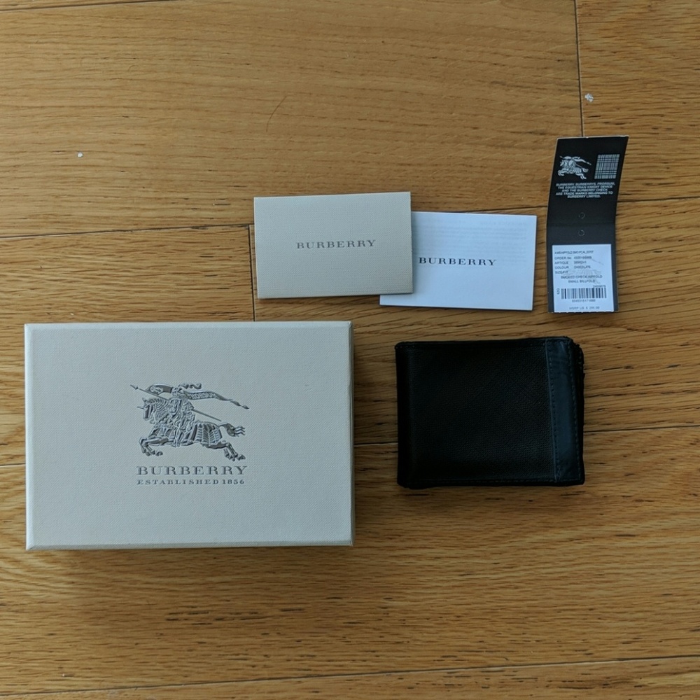 🔥 BURBERRY MENS CHOCOLATE BROWN BIFOLD WALLET